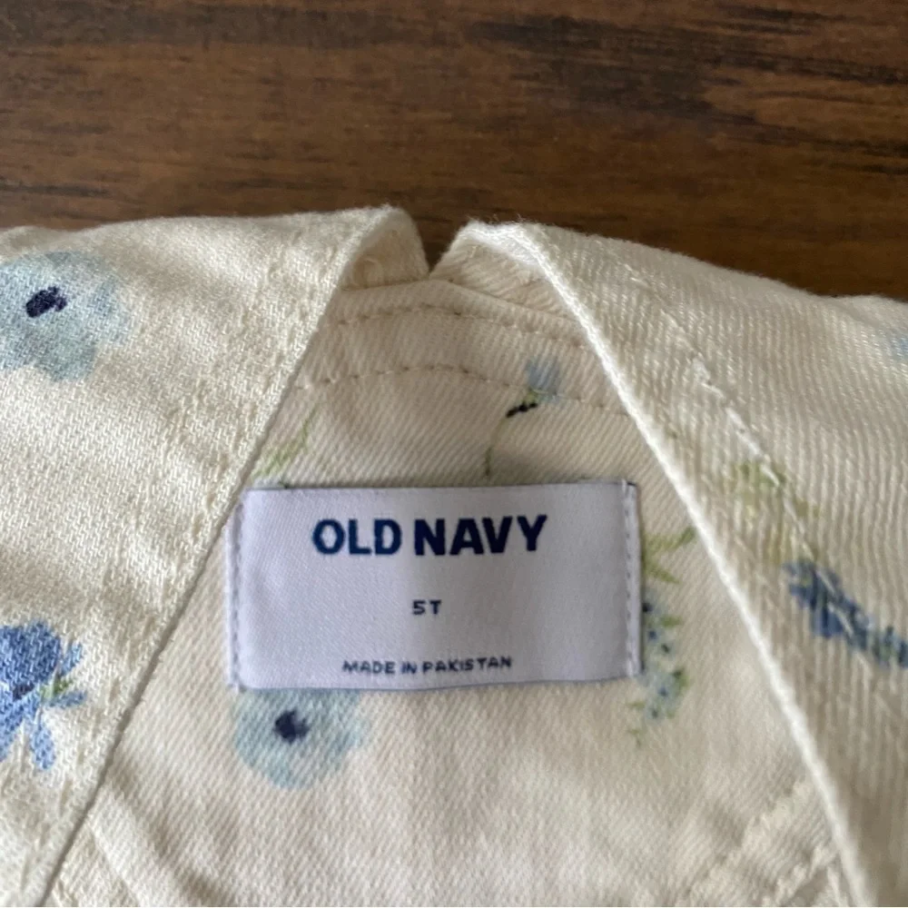 Old Navy Kids Overalls, White with Blue Flowers, Size 5T